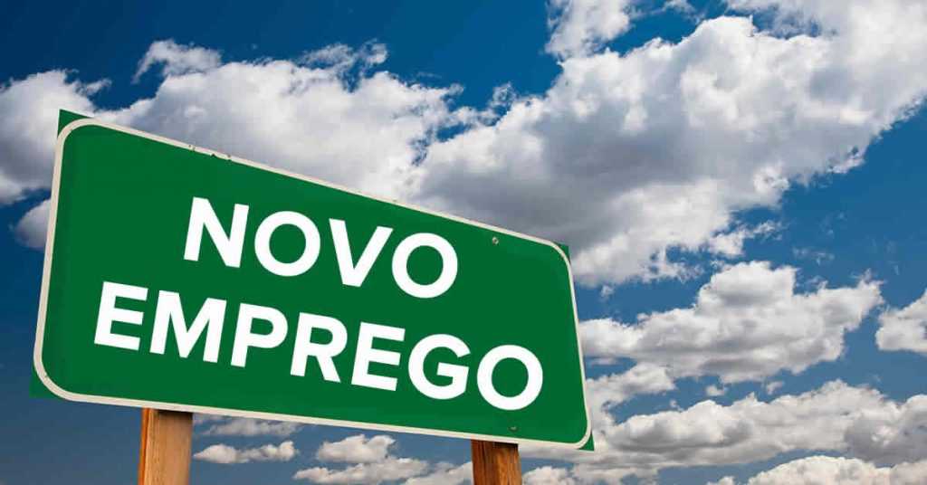 Consegui novo emprego. Vou pedir demissão. Preciso cumprir 